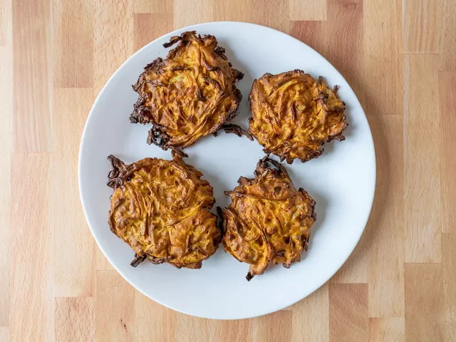 Air Fryer Onion Bhajis