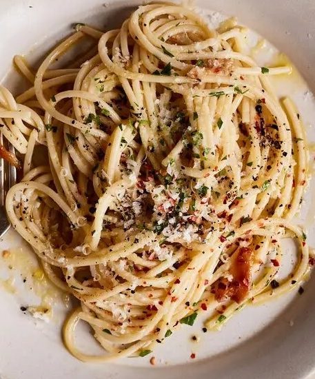 Vegan Lemon Garlic Pasta with Kale Recipe